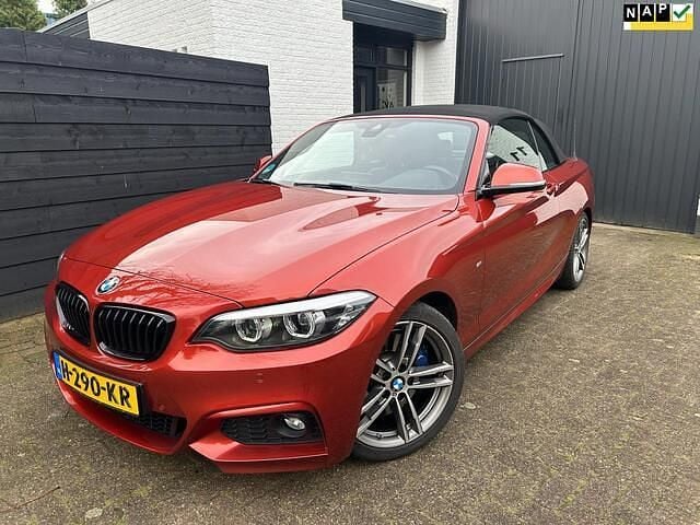 Oranje (metallic) Gebruikt 2020 BMW 220 Executive Cabriolet | € 28.950 (Eerlijke prijs) - Afbeelding 1/4