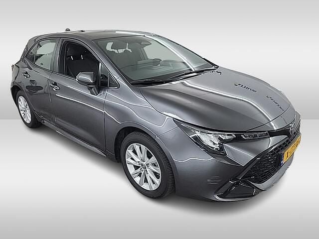 Occasion Toyota Corolla Hybrid Active 140 PK (102 kW) 2024 Grijs Hatchback