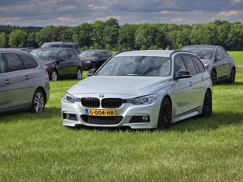 Zilver Gebruikt 2014 BMW 316 Executive Stationwagen | € 6.500 (Eerlijke prijs) - Afbeelding 1/4