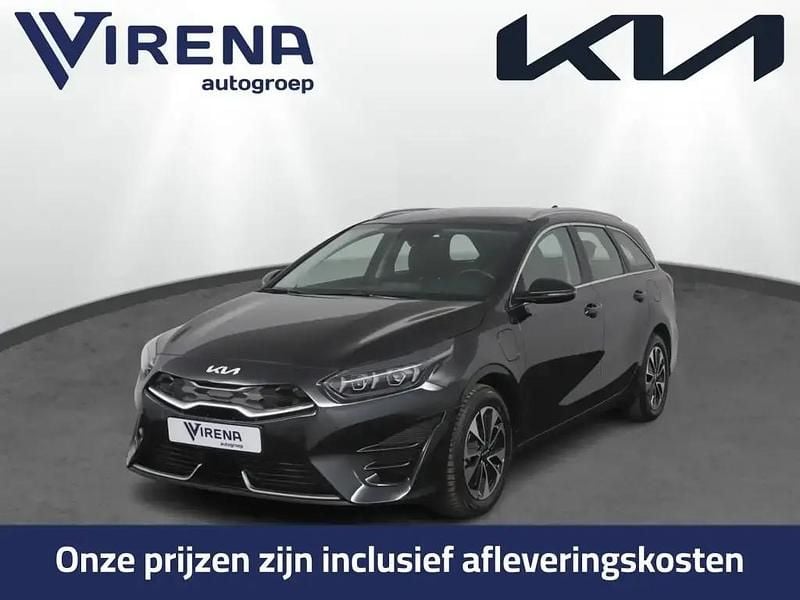 Zwart Gebruikt 2024 Kia Ceed Sportswagon 2 Stationwagen | € 28.445 (Eerlijke prijs) - Afbeelding 1/3