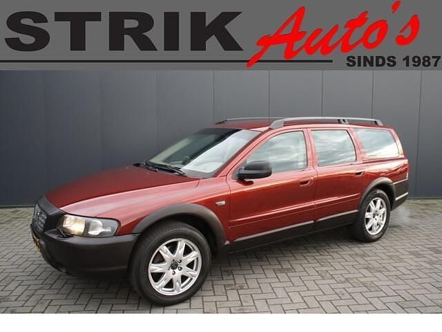 Rood Occasion 2001 Volvo V70 Comfort Stationwagen | € 1.749 (Super prijs) - Afbeelding 1/4