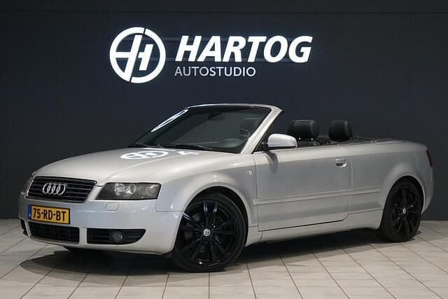 Grijs Gebruikt 2002 Audi A4 Cabriolet Cabriolet | € 999 (Super prijs) - Afbeelding 1/4