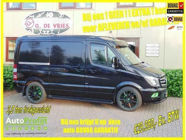 Zwart Gebruikt 2016 Mercedes Sprinter Van | € 29.850 - Afbeelding 1/4