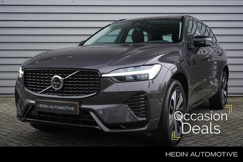 Grijs Occasion 2025 Volvo XC60 Plus SUV | € 59.995 (Iets duurder) - Afbeelding 1/4