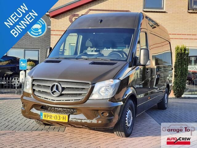 Bruin Gebruikt 2014 Mercedes Sprinter Van | € 14.750 - Afbeelding 1/4