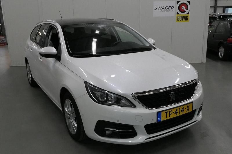 Occasion Peugeot 308 110 PK (80 kW) 2018 Wit Hatchback