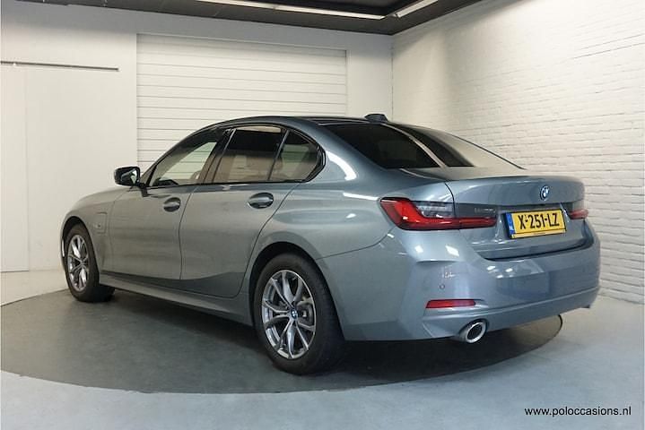 Occasion BMW 320e 204 PK (150 kW) 2023 Grijs Sedan