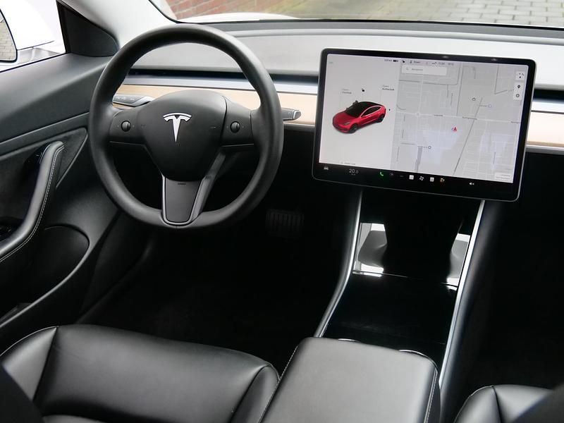 Occasion Tesla Model 3 Standard Range 239 kW (326 PK) 2020 Wit Sedan