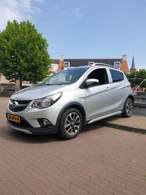 Gebruikt 2018 Opel Karl Rocks Hatchback | € 9.450 (Iets duurder) - Afbeelding 1/4