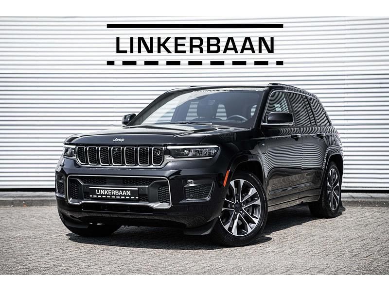 Zwart Gebruikt 2023 Jeep Grand Cherokee Overland SUV | € 69.895 - Afbeelding 1/3