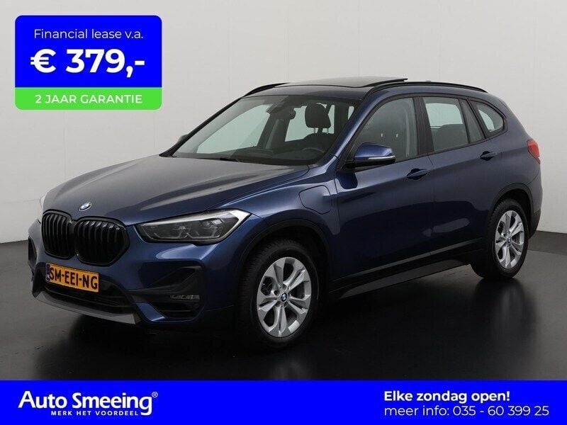 Blauw Gebruikt 2021 BMW X1 Executive SUV | € 29.895 (Goede deal) - Afbeelding 1/4