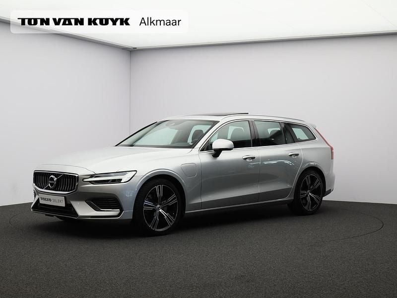Grijs Gebruikt 2021 Volvo V60 Inscription Stationwagen | € 31.950 (Eerlijke prijs) - Afbeelding 1/4