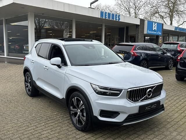 Occasion Volvo XC40 Inscription 191 kW (261 PK) 2022 Zilver SUV