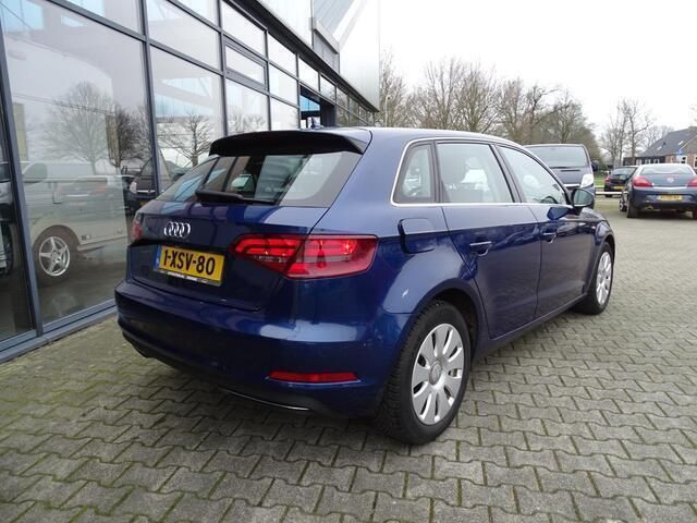 Occasion Audi A3 Sportback g-tron Attraction 110 PK (80 kW) 2014 Blauw Hatchback