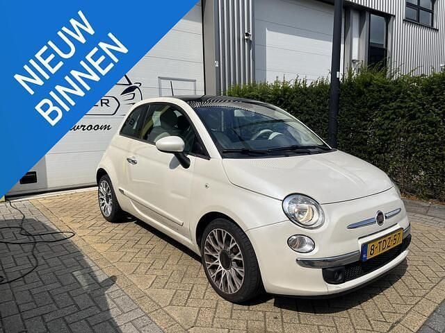 Wit Gebruikt 2014 Fiat 500 Lounge Hatchback | € 4.250 (Super prijs) - Afbeelding 1/4