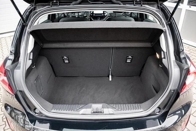 Occasion Ford Fiesta Trend 69 PK (50 kW) 2019 Zwart Hatchback