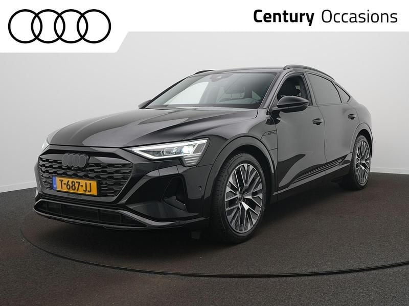 Zwart Gebruikt 2023 Audi Q8 Advanced SUV | € 56.900 - Afbeelding 1/4