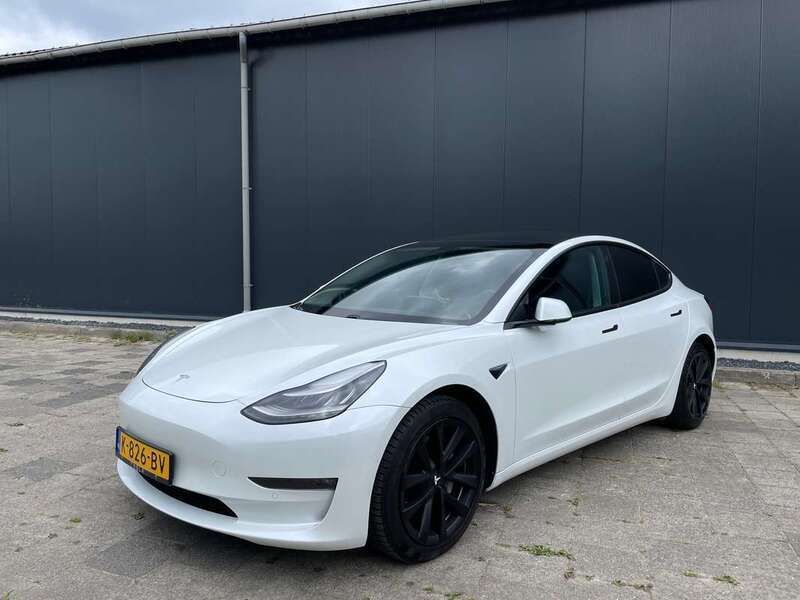 Wit Gebruikt 2020 Tesla Model 3 Long Range Sedan | € 24.499 (Eerlijke prijs) - Afbeelding 1/4