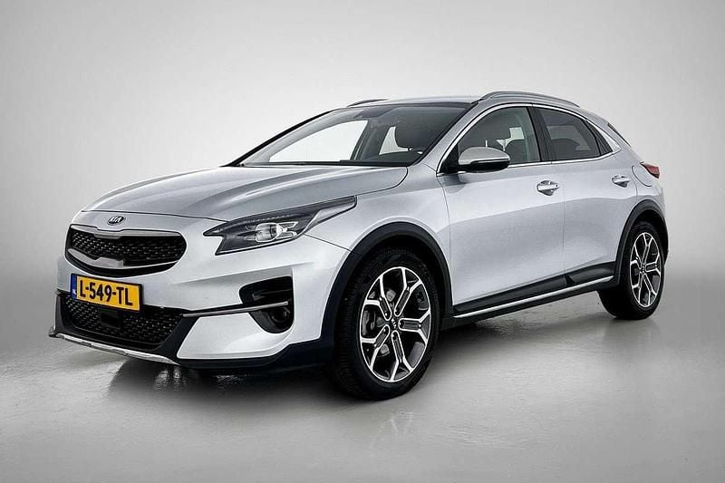 Grijs Gebruikt 2021 Kia XCeed SUV | € 17.945 - Afbeelding 1/4
