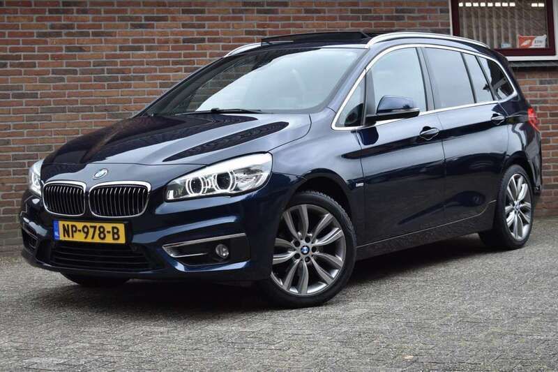 Blauw, metallic lak Gebruikt 2017 BMW 218 Gran Tourer Executive MPV | € 15.949 (Eerlijke prijs) - Afbeelding 1/4