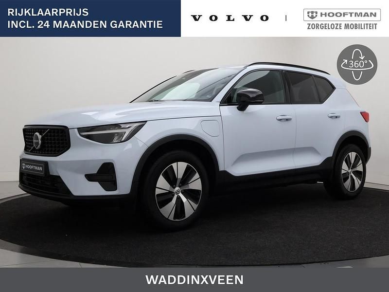 Blauw Occasion 2023 Volvo XC40 Plus SUV | € 39.900 (Iets duurder) - Afbeelding 1/4