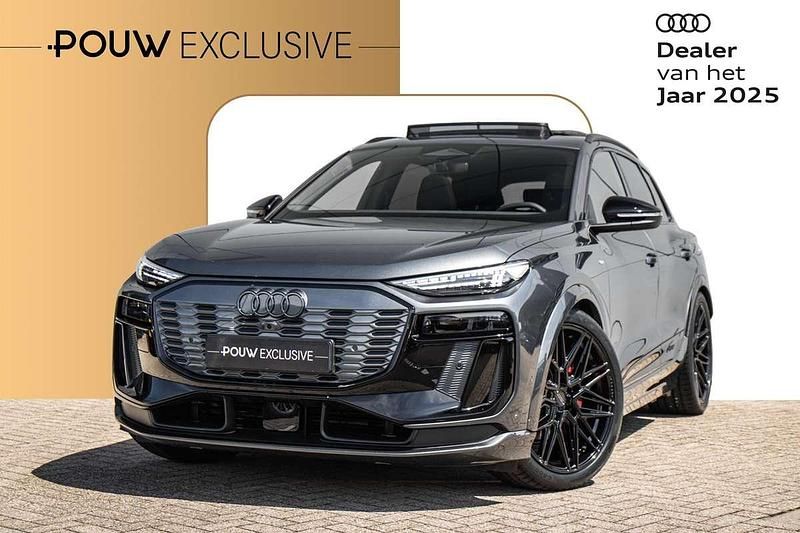Grijs Nieuw 2025 Audi Q6 e-tron S-Line SUV | € 100.650 - Afbeelding 1/4