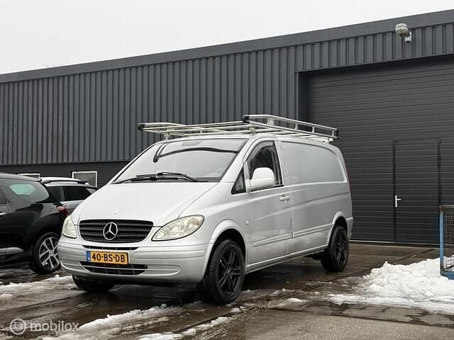 Zilver Occasion 2005 Mercedes Vito Van | € 4.495 (Eerlijke prijs) - Afbeelding 1/4