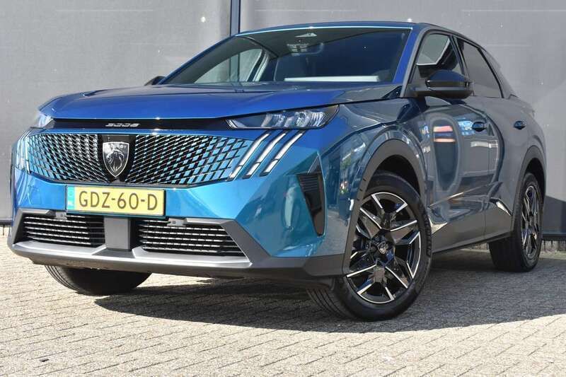 Blauw Gebruikt 2024 Peugeot 3008 Allure SUV | € 33.900 (Super prijs) - Afbeelding 1/4
