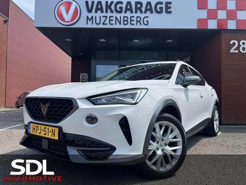 Wit Gebruikt 2022 Cupra Formentor SUV | € 24.945 (Super prijs) - Afbeelding 1/4
