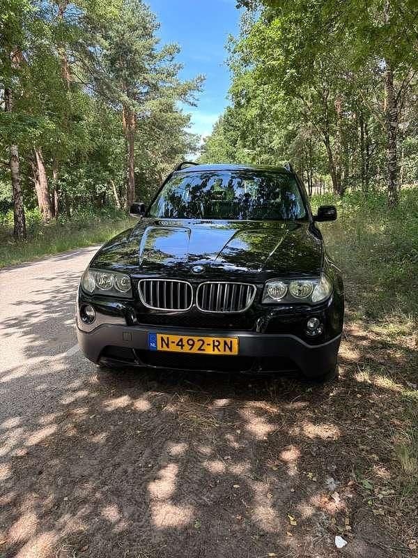 Zwart Gebruikt 2007 BMW X3 SUV | € 14.750 - Afbeelding 1/4