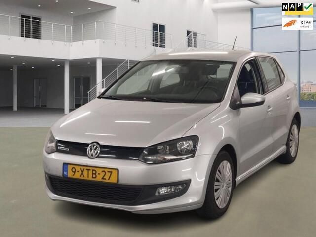 Grijs Gebruikt 2014 VW Polo Hatchback | € 5.399 (Eerlijke prijs) - Afbeelding 1/4