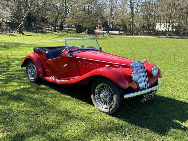 Rood Gebruikt 1955 MG TF Cabriolet | € 27.476 - Afbeelding 1/4