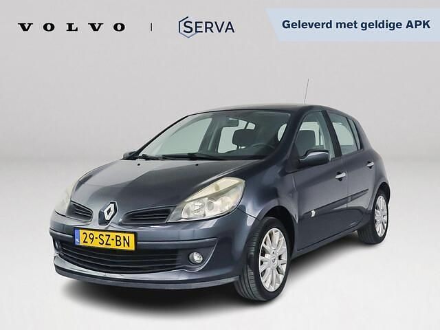 Grijs Gebruikt 2006 Renault Clio II Dynamique Hatchback | € 1.495 (Eerlijke prijs) - Afbeelding 1/4