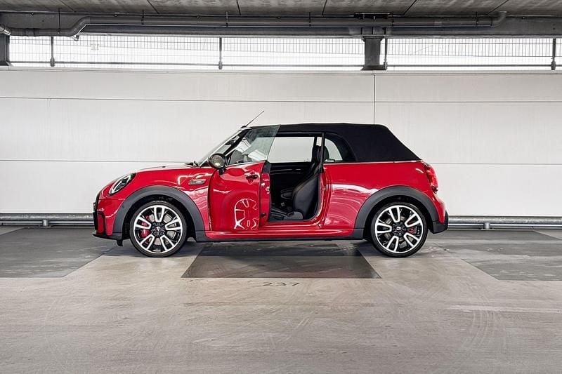 Occasion Mini John Cooper Works Cabriolet 231 PK (169 kW) 2023 Rood Cabriolet