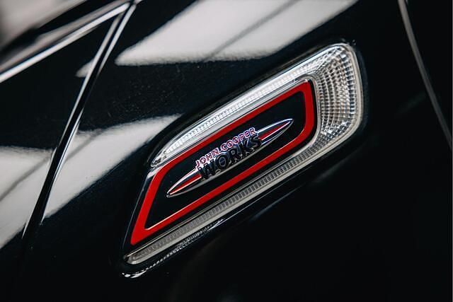 Occasion Mini John Cooper Works Clubman 306 PK (225 kW) 2021 Zwart Stationwagen