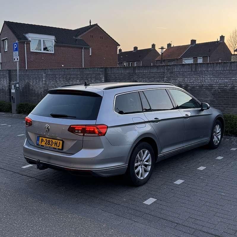 Occasion VW Passat Comfortline 150 PK (110 kW) 2019 Grijs Stationwagen