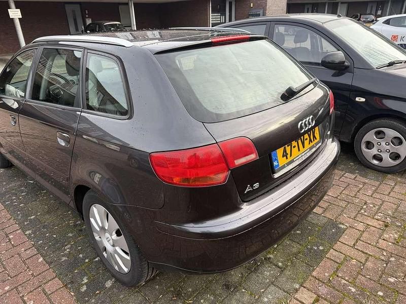 Occasion Audi A3 Attraction 102 PK (75 kW) 2007 Grijs Hatchback