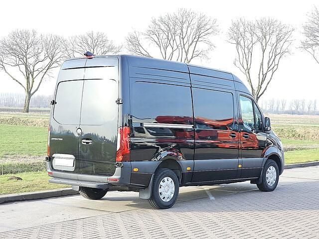 Occasion Mercedes E-Sprinter 150 kW (204 PK) 2024 Zwart (metallic) Van