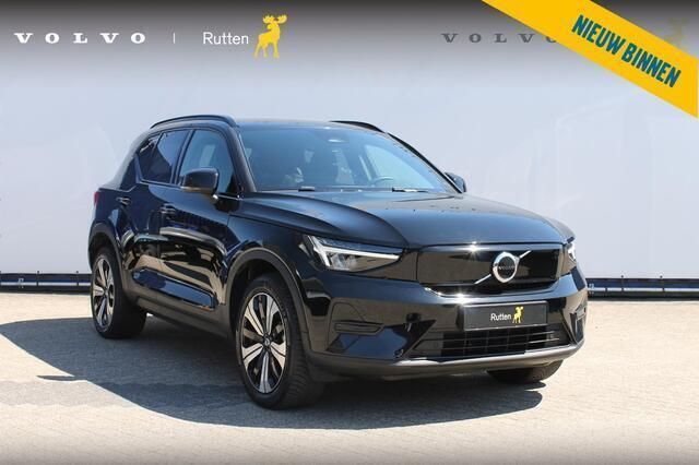 Zwart Gebruikt 2023 Volvo XC40 Core SUV | € 27.840 - Afbeelding 1/4