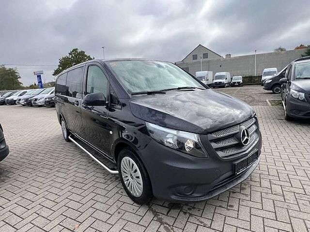 Occasion Mercedes Vito 143 PK (105 kW) 2023 Zwart Van