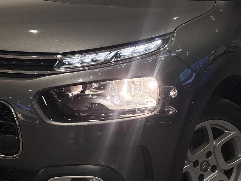 Occasion Citroën C4 Shine 110 PK (80 kW) 2020 Grijs SUV