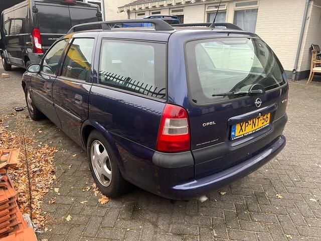 Blauw Gebruikt 1999 Opel Vectra Stationwagen | € 499 - Afbeelding 1/4