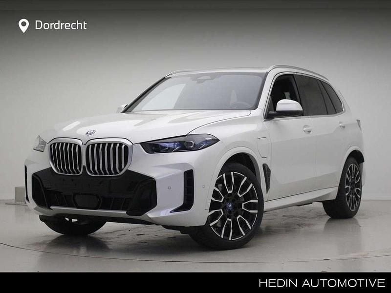 Wit Gebruikt 2025 BMW X5 M Sport SUV | € 87.895 - Afbeelding 1/3