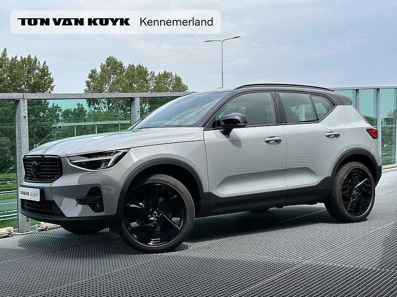 Gebruikt 2026 Volvo XC40 Plus SUV | € 54.950 - Afbeelding 1/4