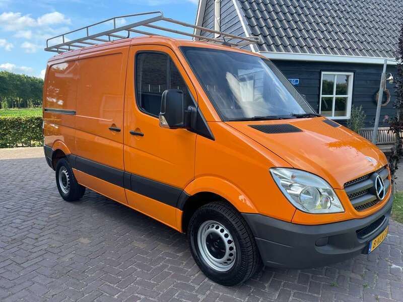 Oranje Gebruikt 2011 Mercedes Sprinter Van | € 9.750 - Afbeelding 1/4
