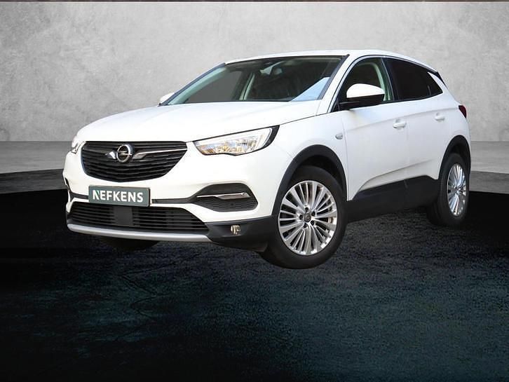 Wit Occasion 2020 Opel Grandland X Innovation SUV | € 19.420 (Eerlijke prijs) - Afbeelding 1/4