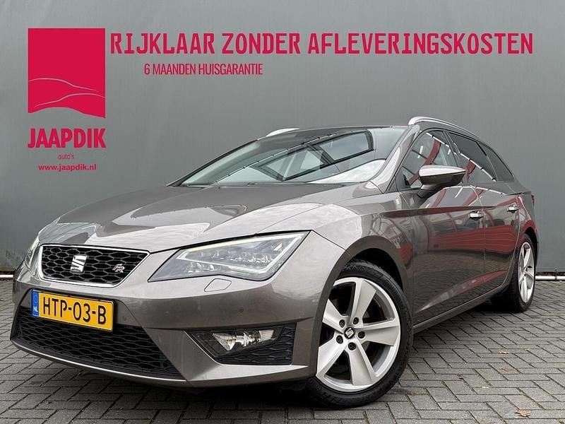Grijs Gebruikt 2016 Seat Leon ST CONNECT Stationwagen | € 12.899 (Eerlijke prijs) - Afbeelding 1/4