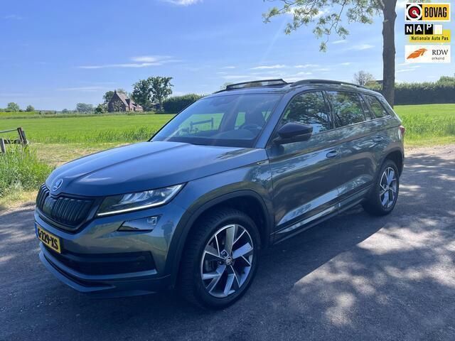 Grijs Gebruikt 2020 Skoda Kodiaq Business Line SUV | € 30.950 (Eerlijke prijs) - Afbeelding 1/4