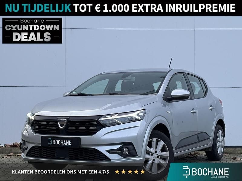 Grijs Gebruikt 2022 Dacia Sandero Comfort Hatchback | € 14.495 (Eerlijke prijs) - Afbeelding 1/4