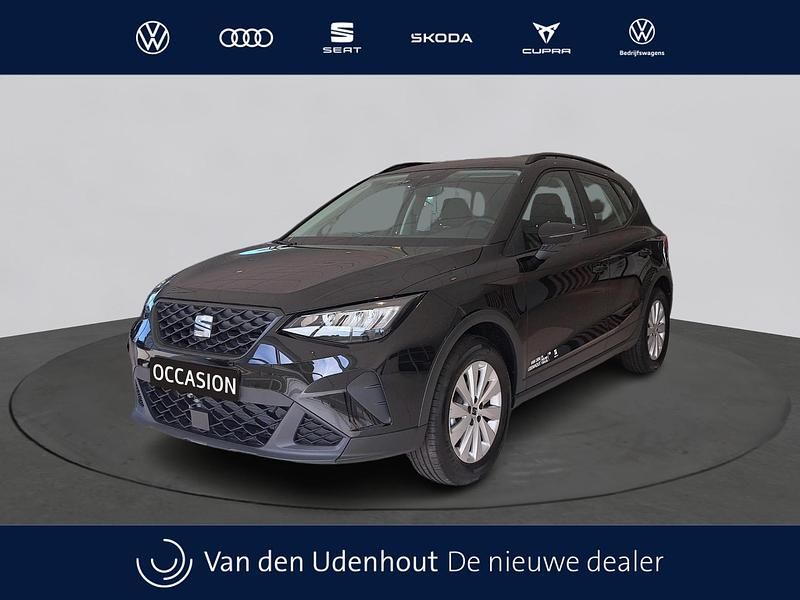 Zwart Gebruikt 2024 Seat Arona Style SUV | € 19.540 (Eerlijke prijs) - Afbeelding 1/3